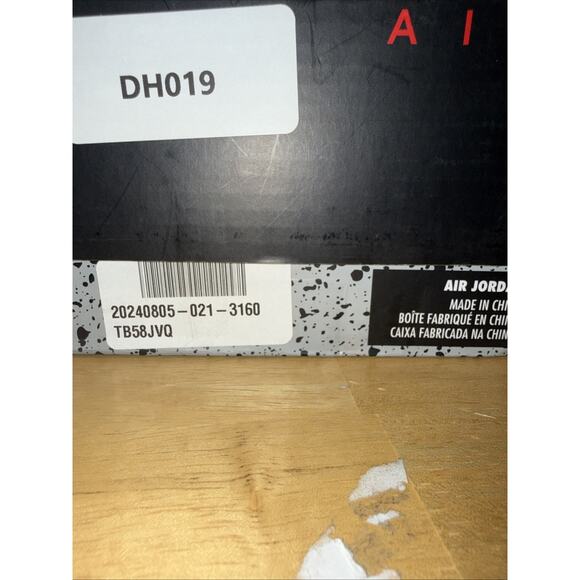 Supreme x Air Jordan 5 Retro \'Desert Camo\' Size 14 All OG main image 11